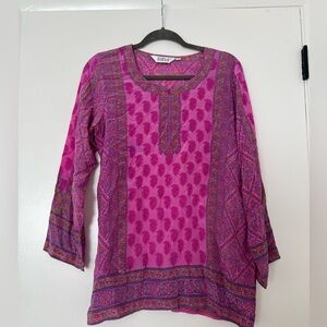 Biba 100% silk top USA fit small
